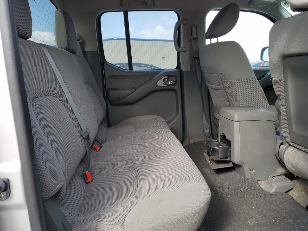2013 Nissan Navara (Frontier) - Image 10