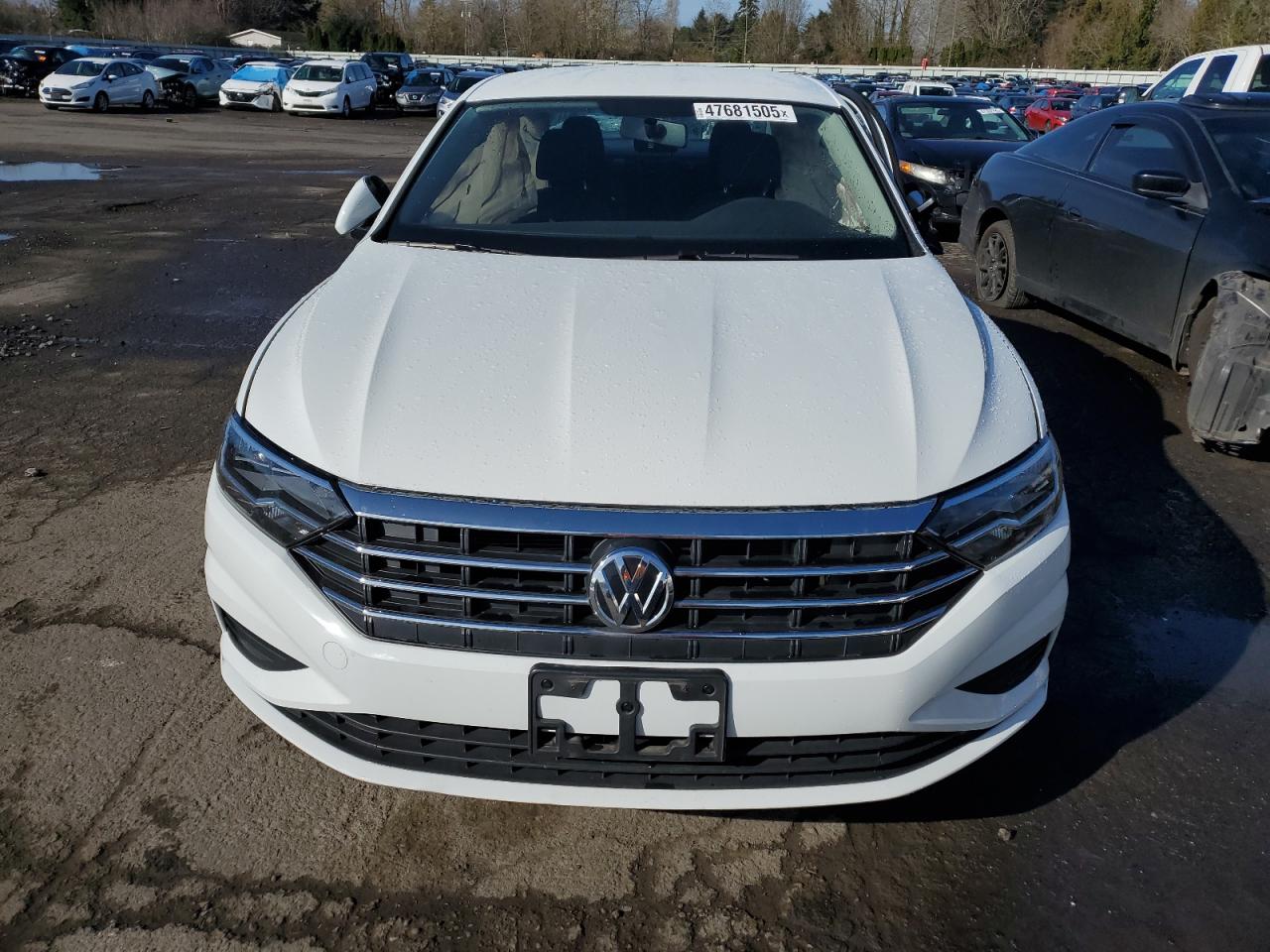 2021 Volkswagen Jetta - Image 5