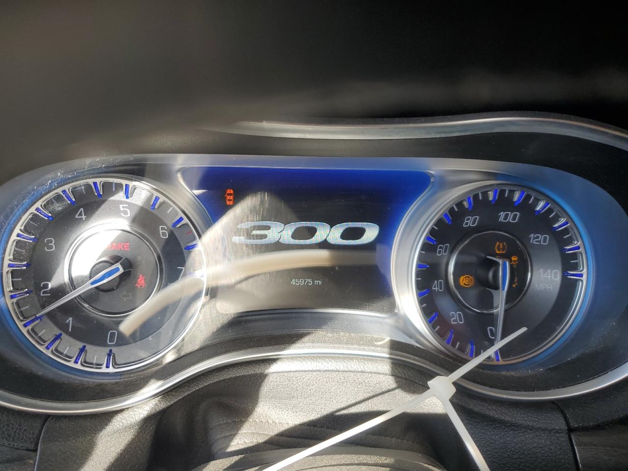 2021 Chrysler 300 - Image 9