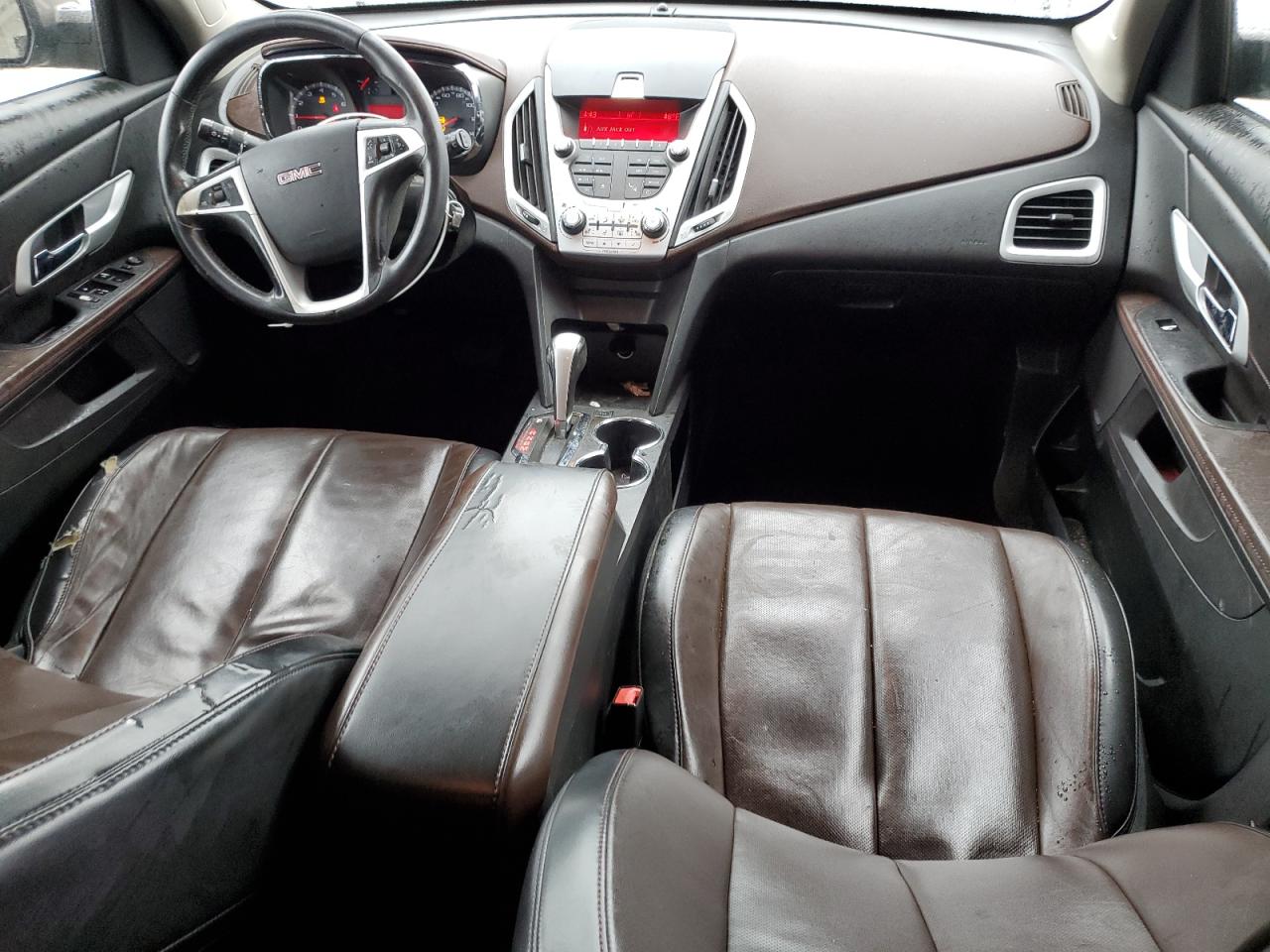 2010 GMC Terrain - Image 8