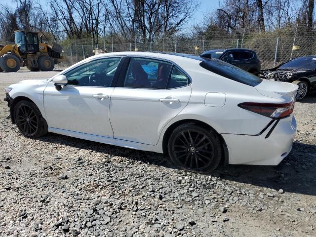  TOYOTA CAMRY 2022 Biały
