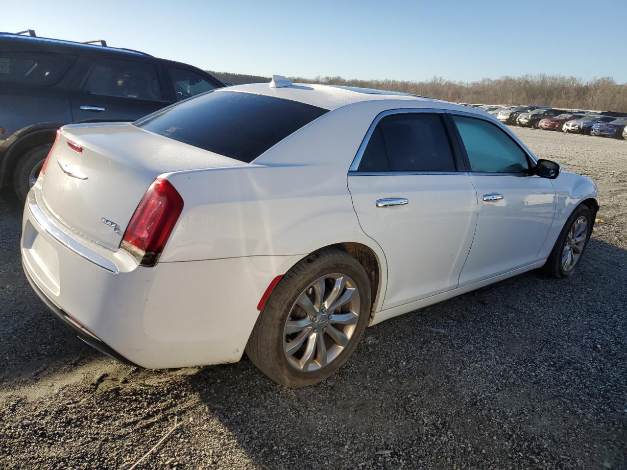 2017 Chrysler 300 - Image 3