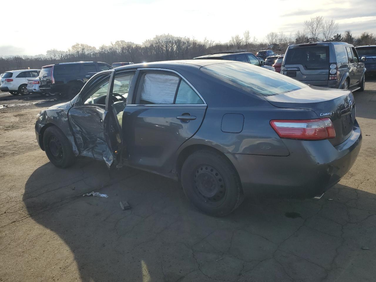 2009 Toyota Camry - Image 2