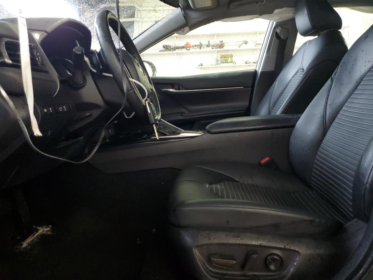 2020 Toyota Camry - Image 7