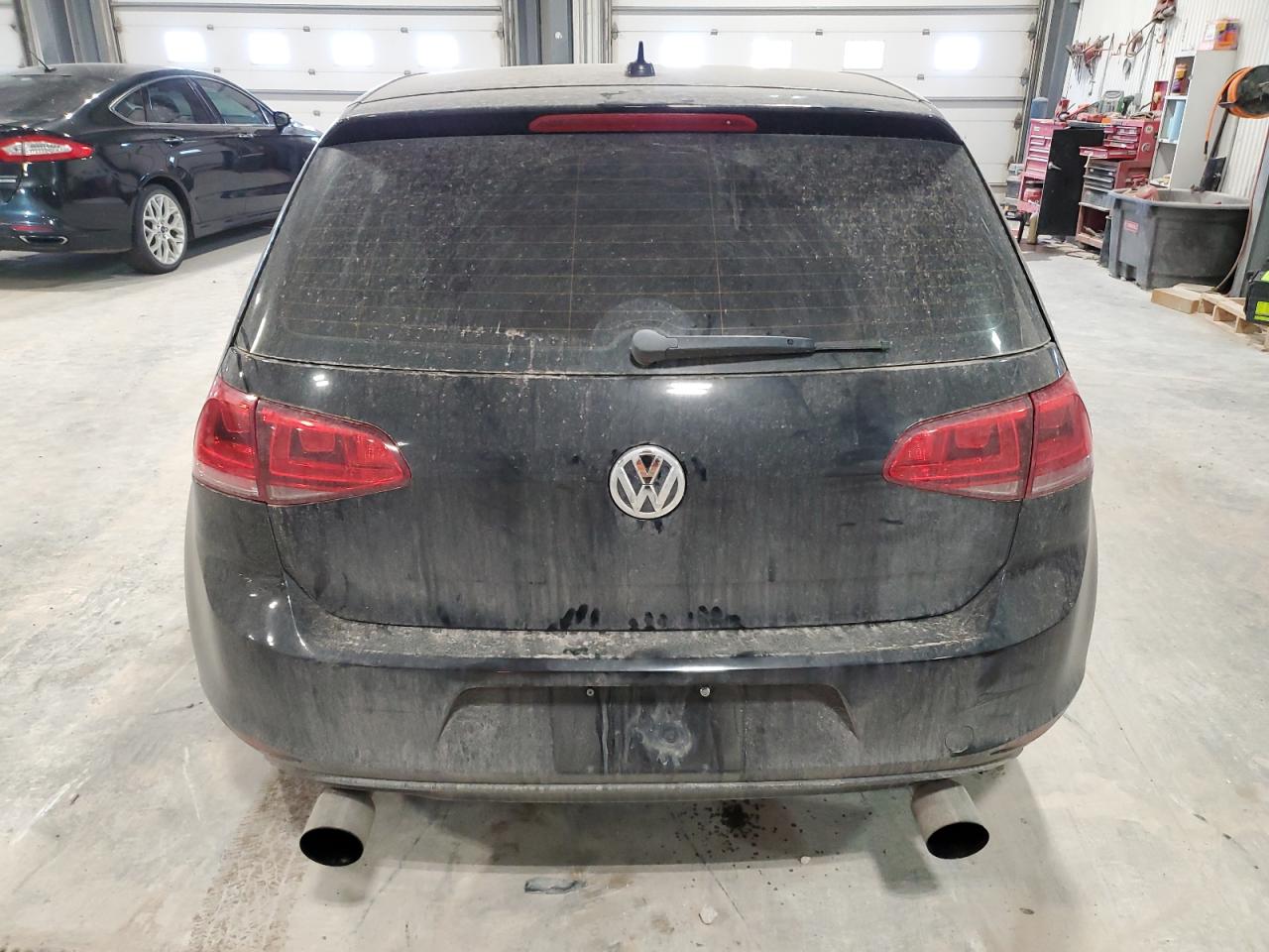 2015 Volkswagen Golf - Image 6