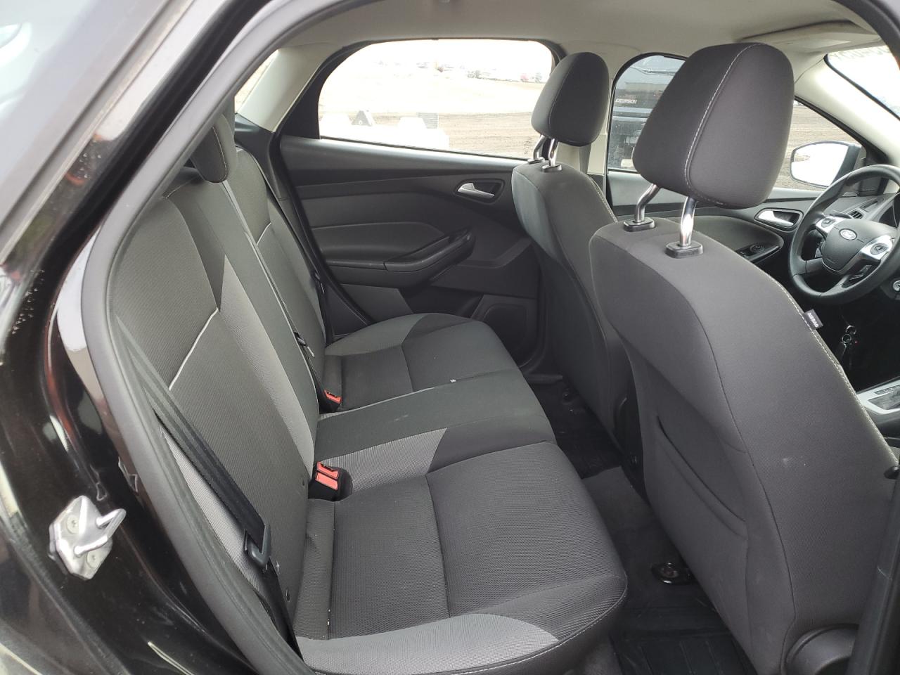 2012 Ford Focus - Image 10
