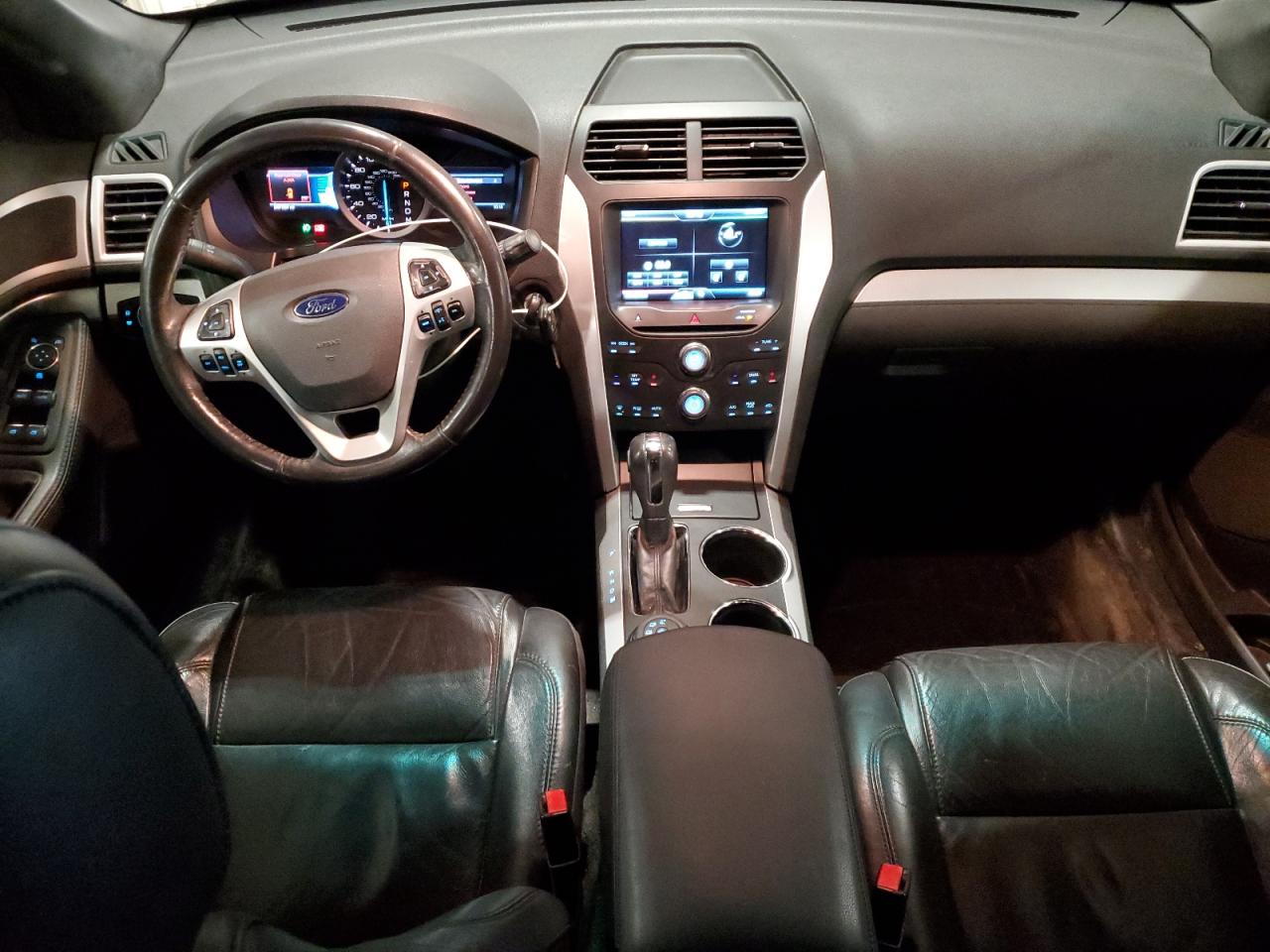 2011 Ford Explorer - Image 8