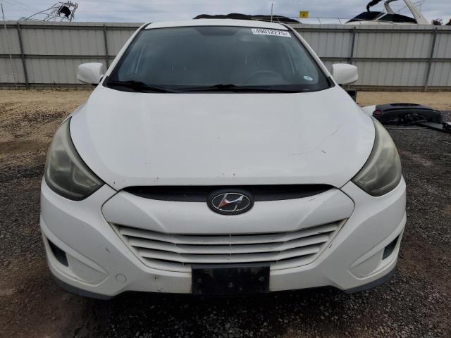  HYUNDAI TUCSON 2015 Белы
