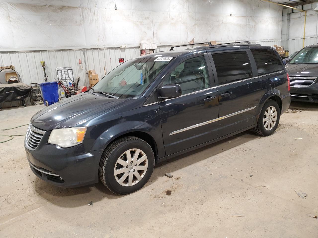 2013 Chrysler Town & Country - Image 1