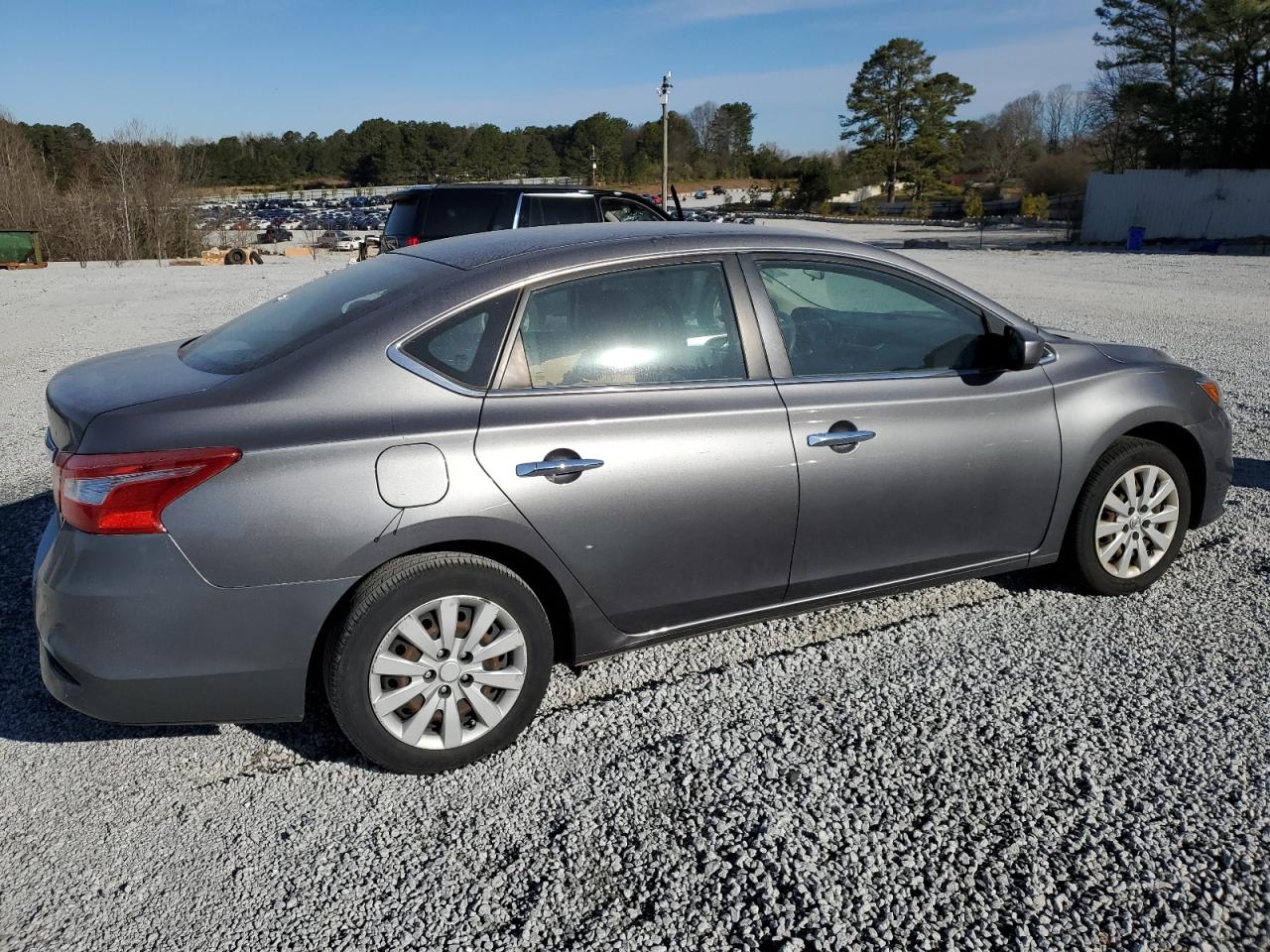 2016 Nissan Sentra - Image 3