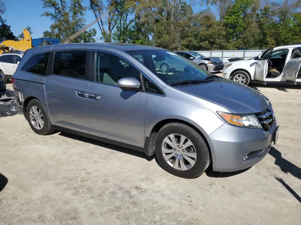 2016 Honda Odyssey - Image 4