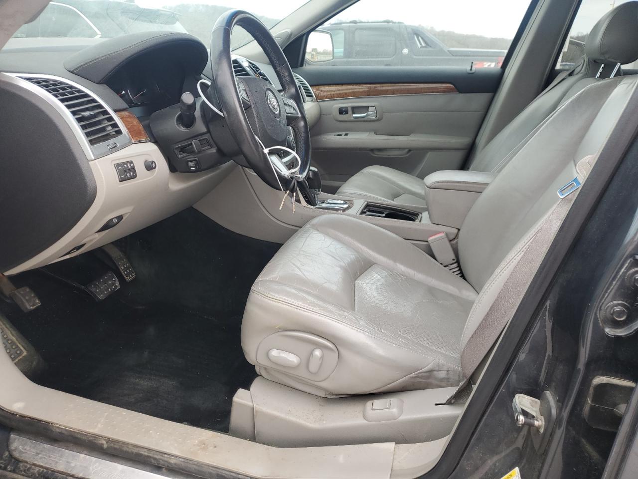 2009 Cadillac SRX - Image 7