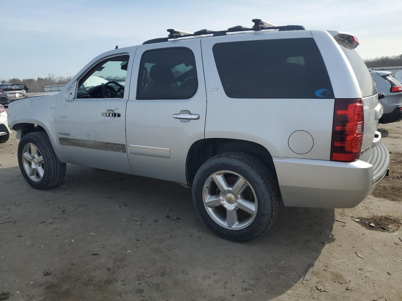 2013 Chevrolet Tahoe - Image 2