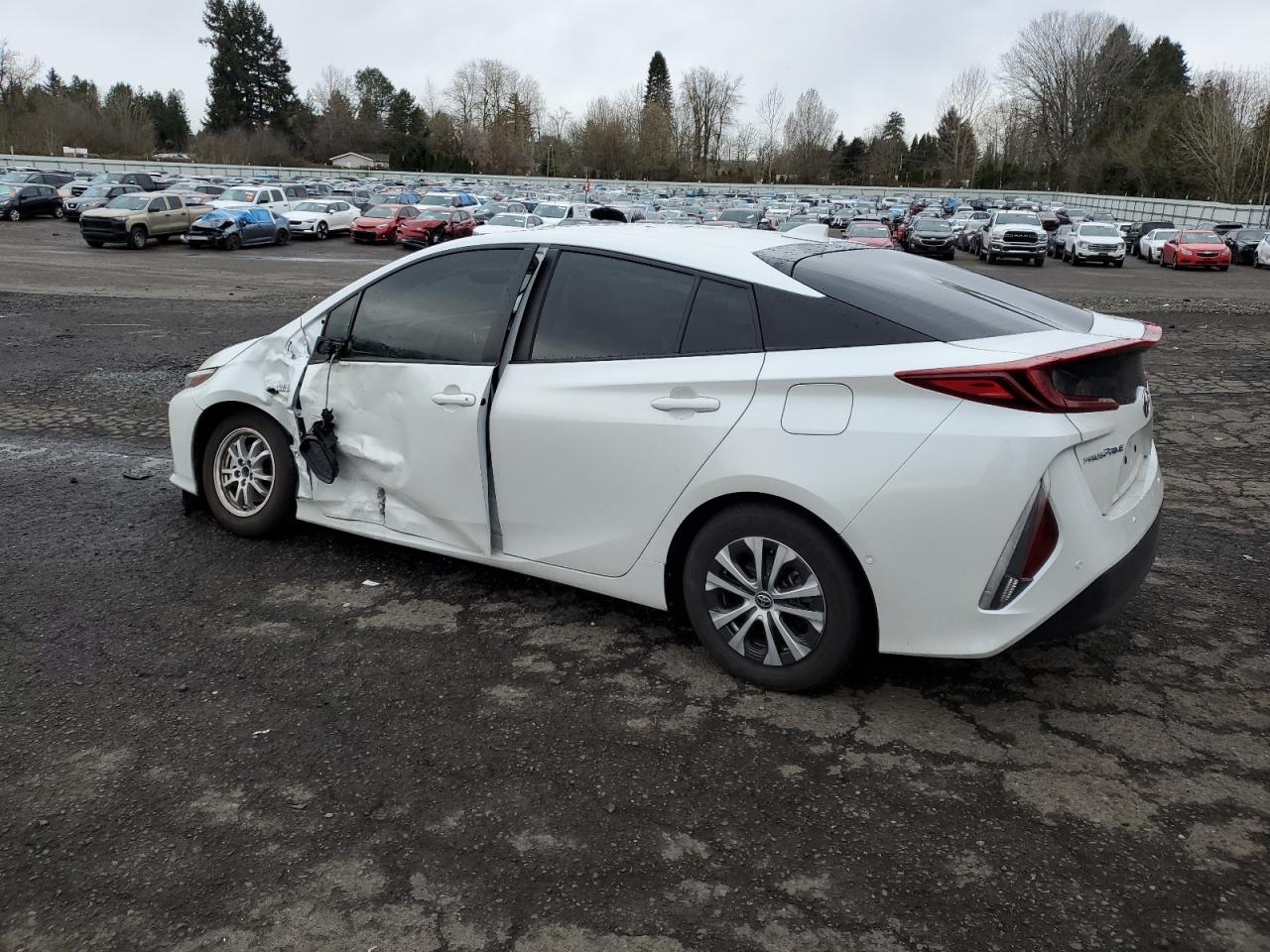 2022 Toyota Prius - Image 2