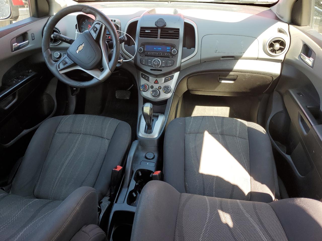 2015 Chevrolet Sonic - Image 8