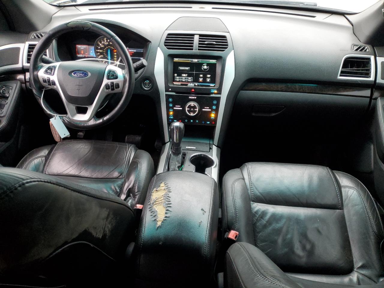 2015 Ford Explorer - Image 8