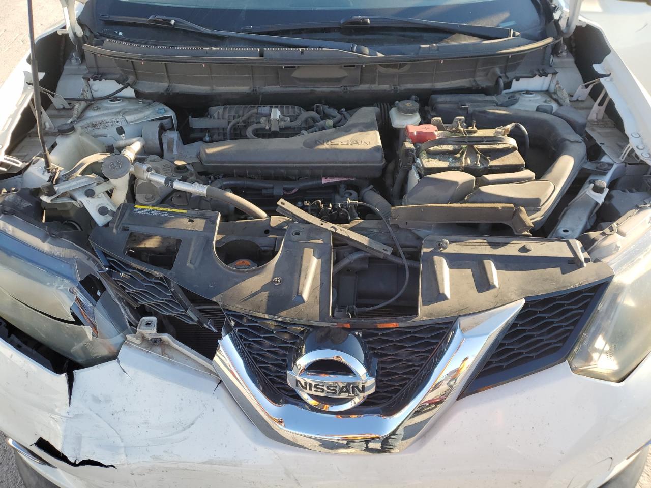 2014 Nissan Rogue - Image 13