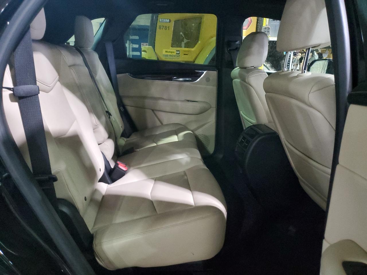 2017 Cadillac XT5 - Image 11