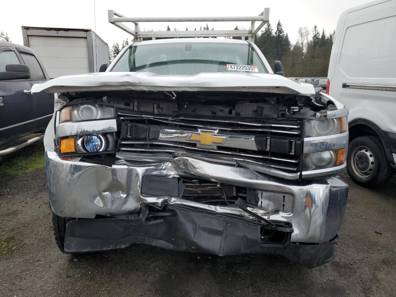 2016 Chevrolet Silverado - Image 5