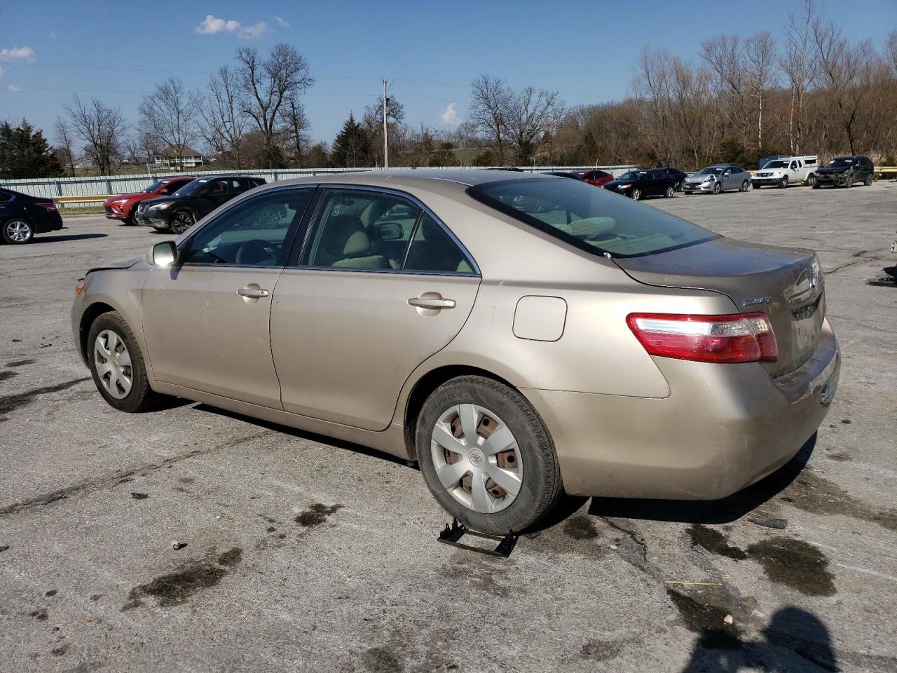 2009 Toyota Camry - Image 2