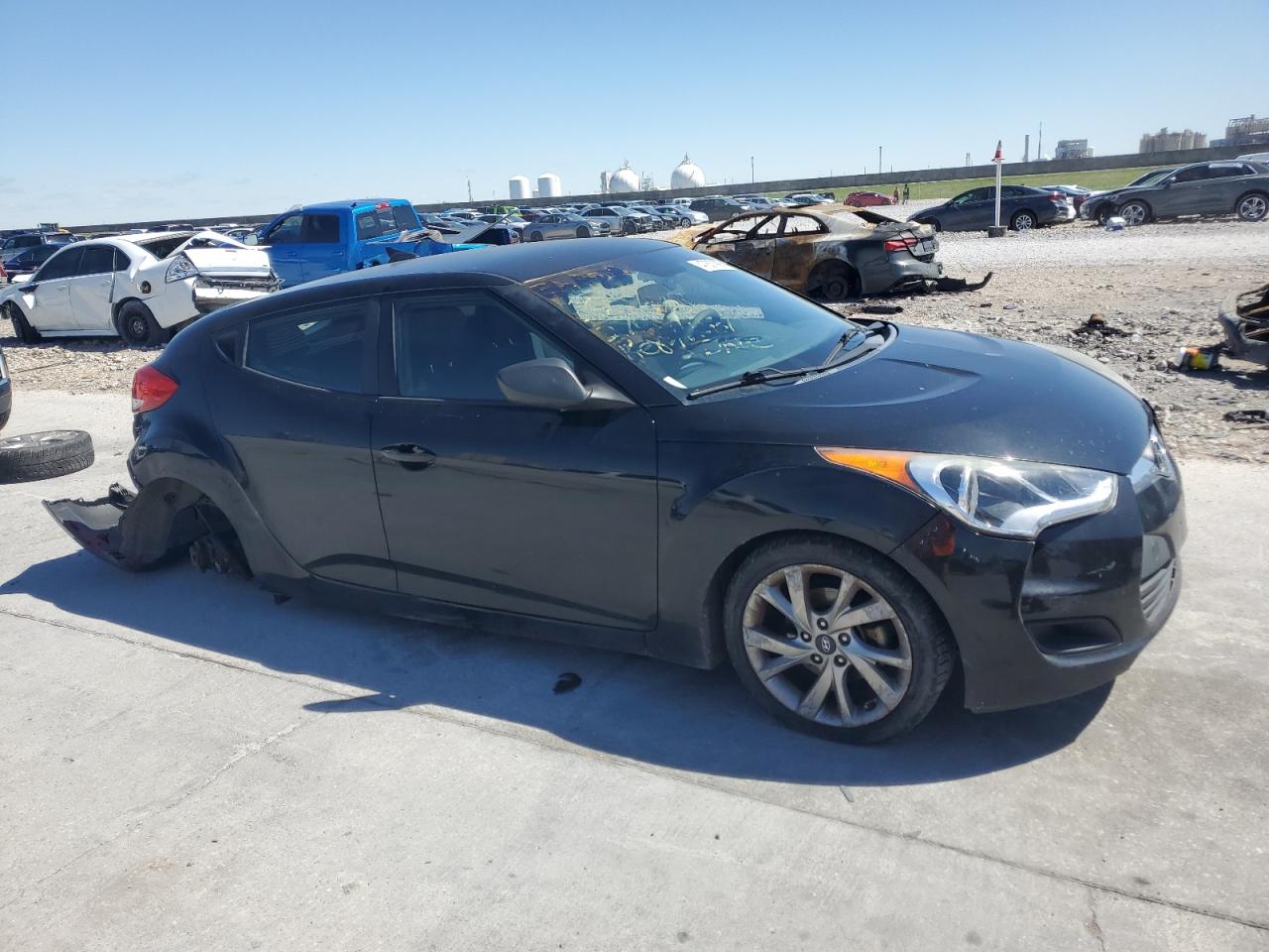 2016 Hyundai Veloster - Image 4