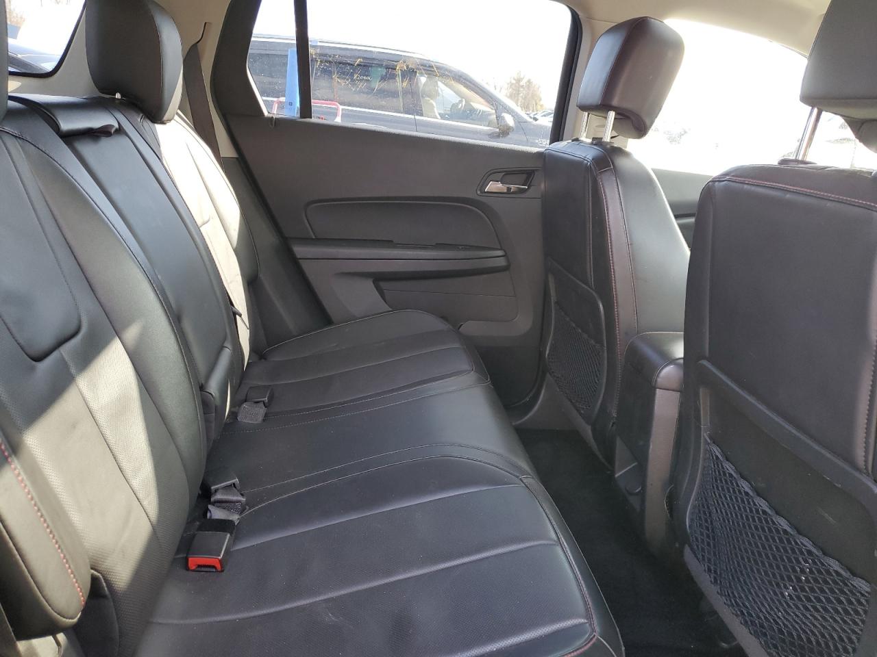 2015 GMC Terrain - Image 11