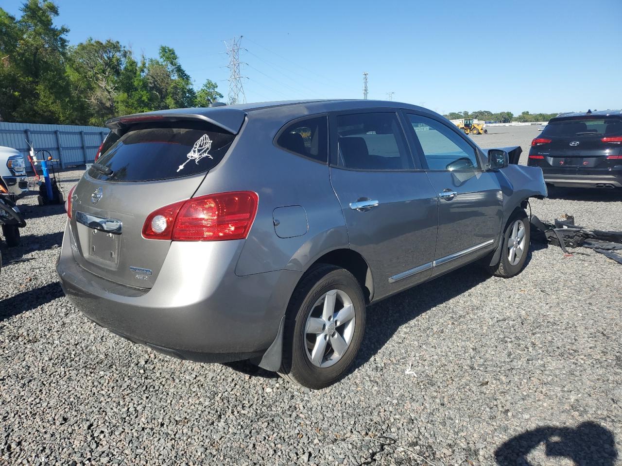 2012 Nissan Rogue - Image 3