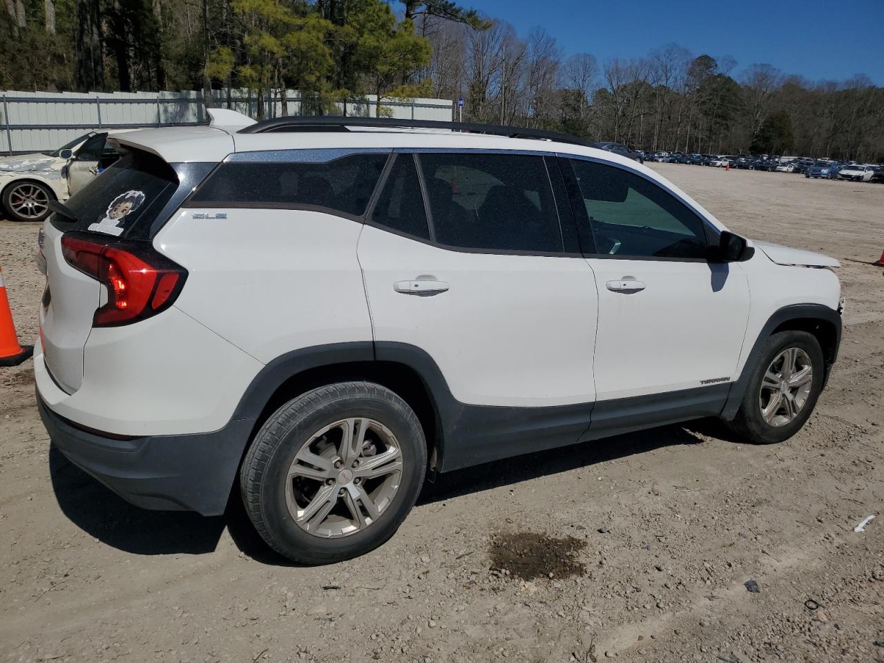 2019 GMC Terrain - Image 3