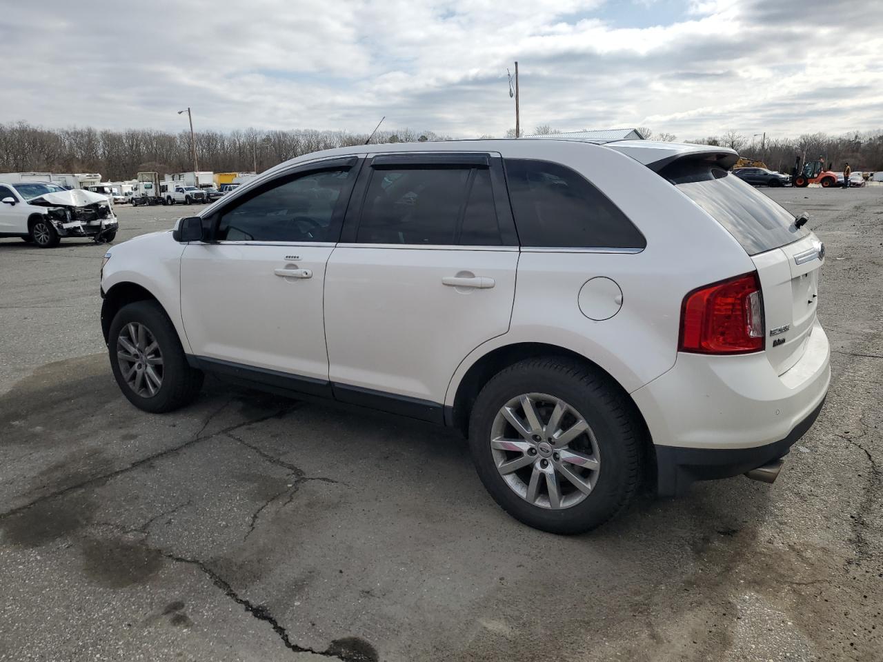 2013 Ford Edge - Image 2
