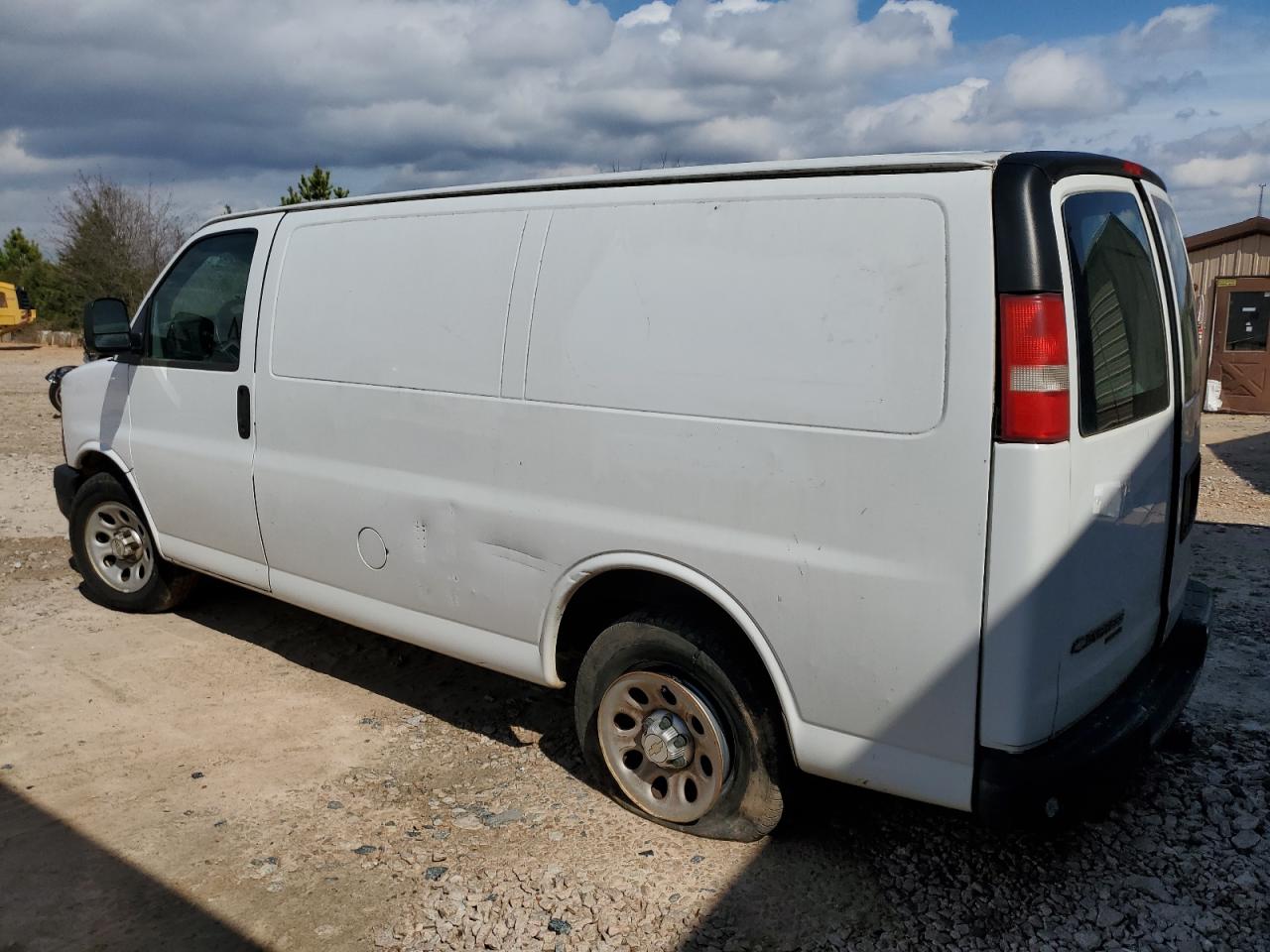 2012 Chevrolet Express - Image 2