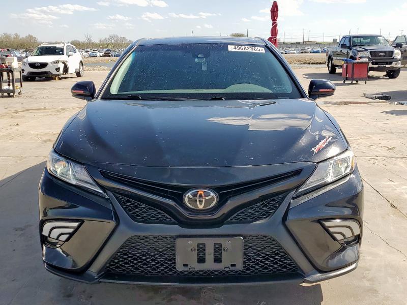  TOYOTA CAMRY 2020 Czarny