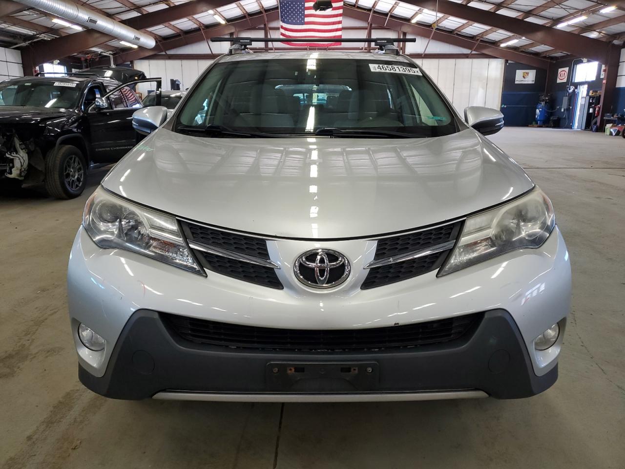 2015 Toyota RAV 4 - Image 5