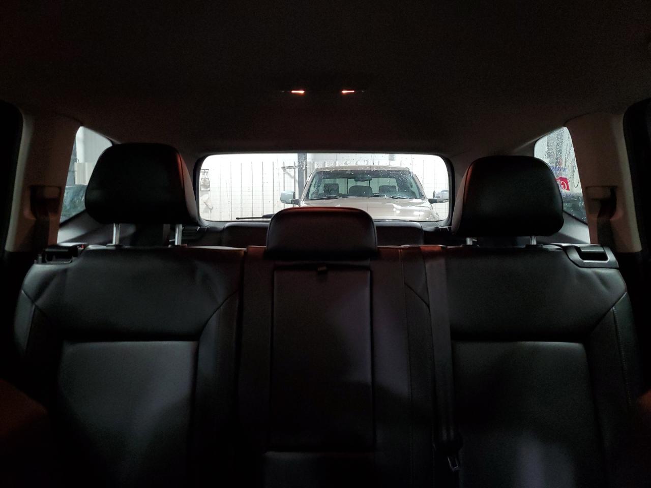 2018 Volkswagen Atlas - Image 10