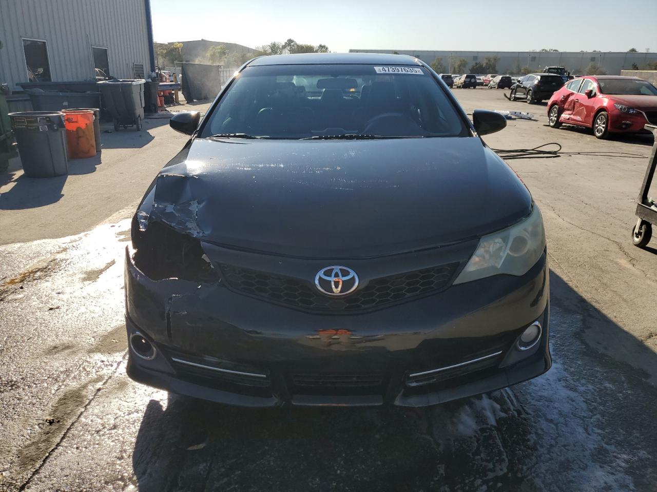 2014 Toyota Camry - Image 5