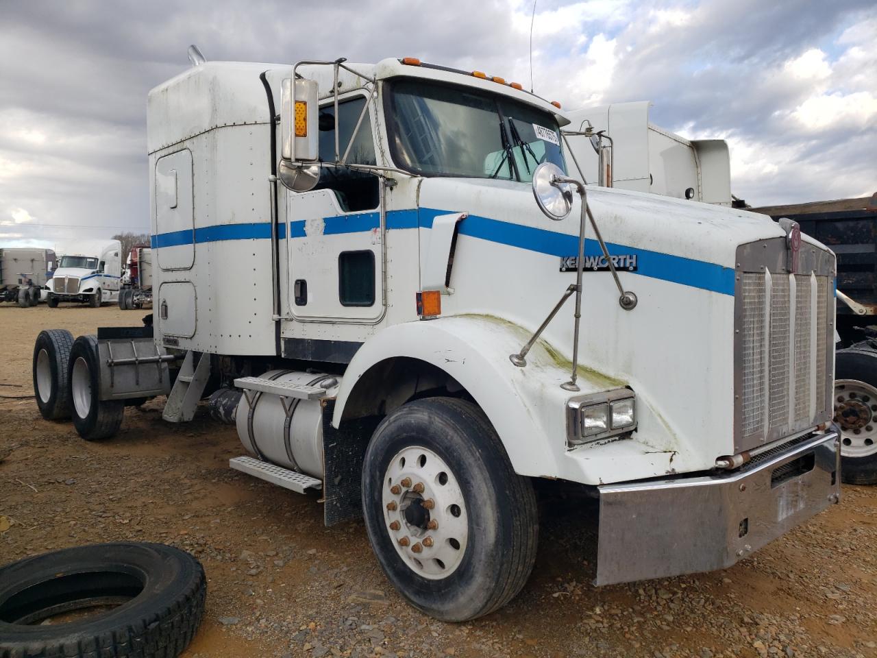 2007 Kenworth Construction T800 for Sale in Chatham, VA - Mechanical