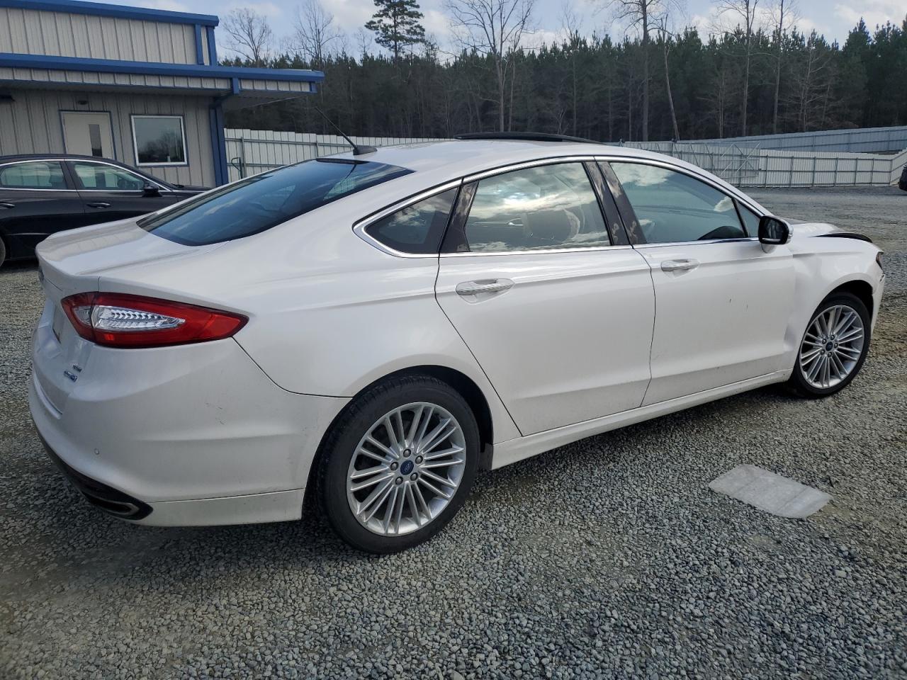 2015 Ford Fusion - Image 3