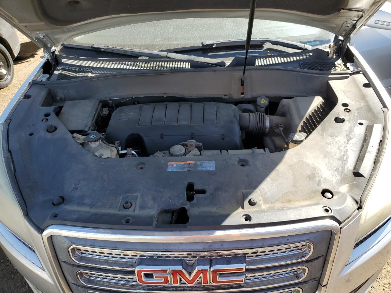 2013 GMC Acadia - Image 12