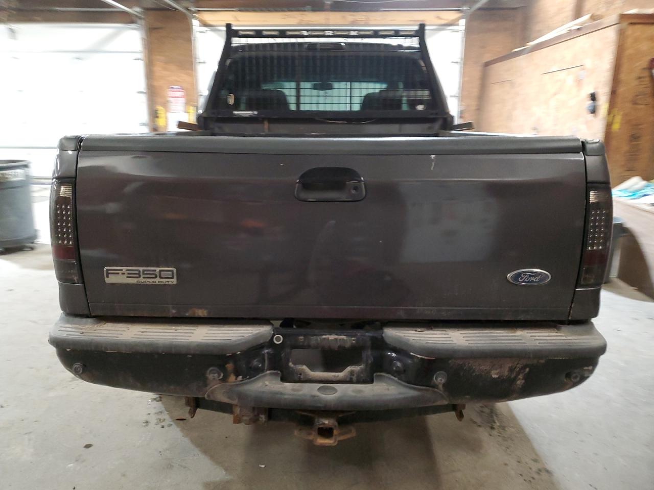 2006 Ford F350 - Image 6