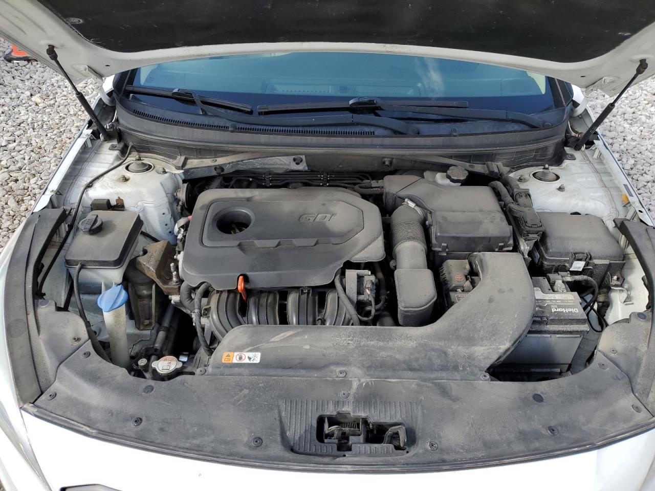 2015 Hyundai Sonata - Image 11