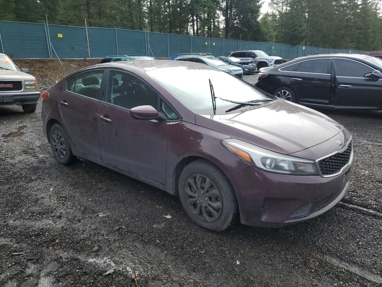 2017 Kia Forte - Image 4