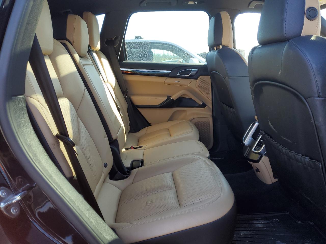 2016 Porsche Cayenne - Image 11