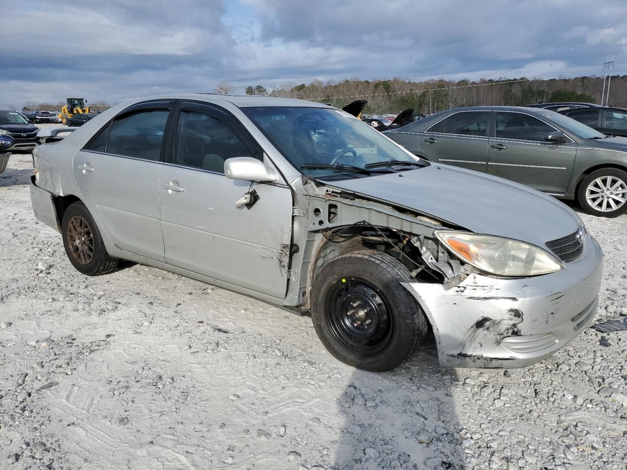 2004 Toyota Camry - Image 4