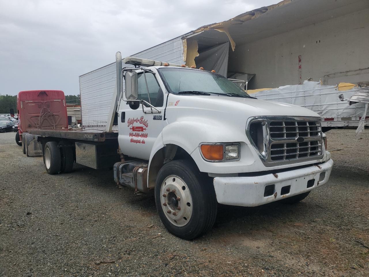 2001 Ford F650 Super Duty Rollback Truck for Sale in Shreveport, LA - Minor Dent/Scratches