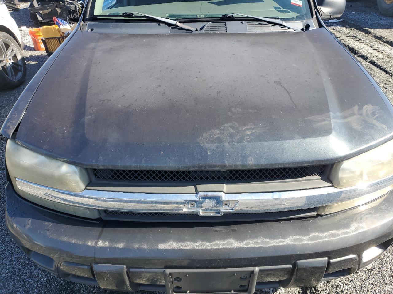 2004 Chevrolet TrailBlazer - Image 11