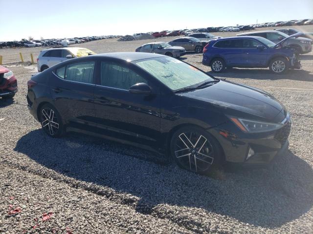  HYUNDAI ELANTRA 2019 Черный