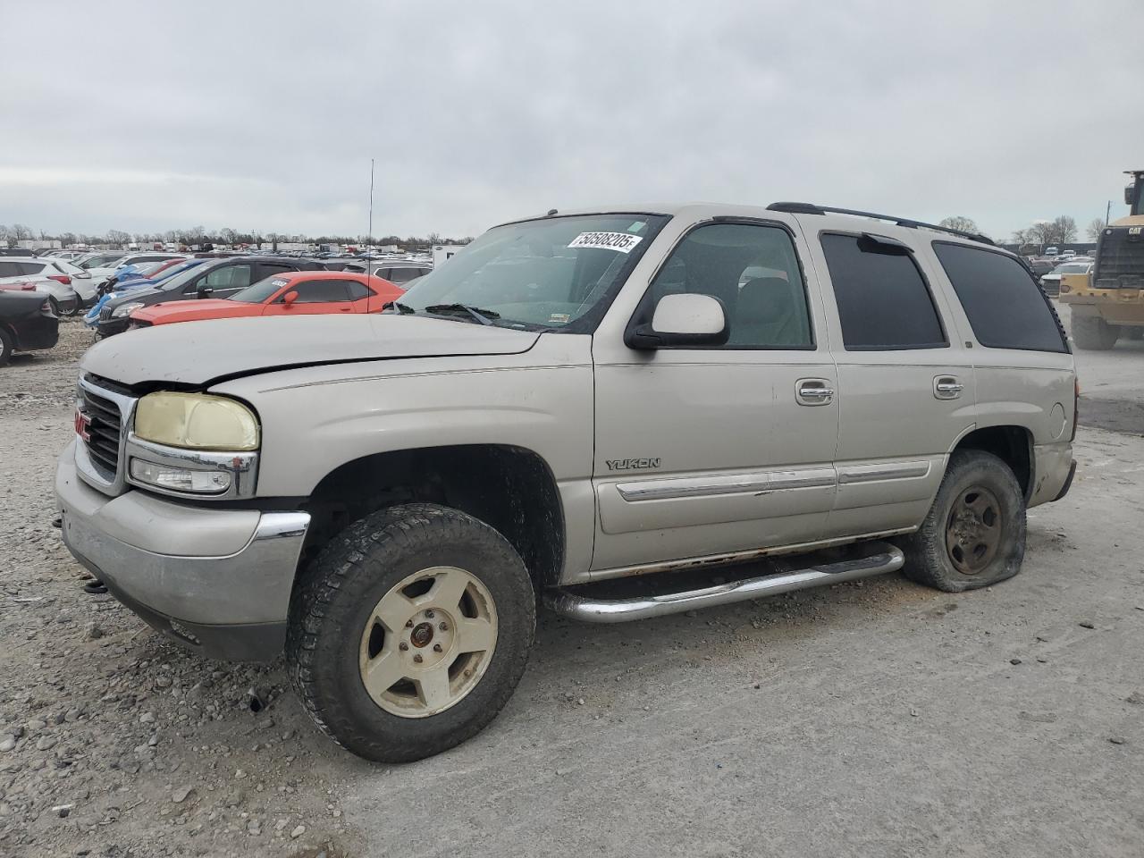 2004 Gmc Yukon იყიდება Sikeston-ში, MO - Rear End