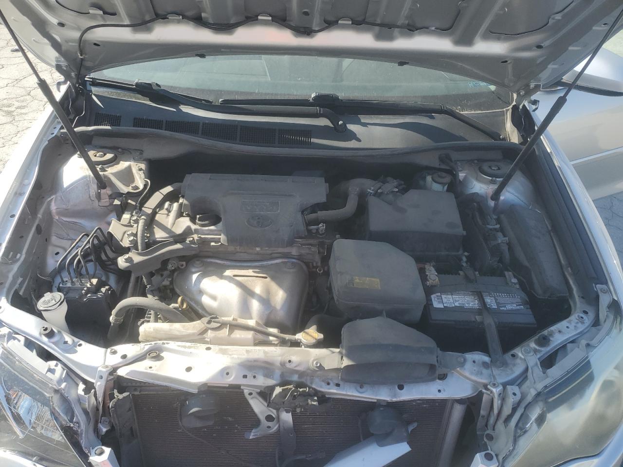 2014 Toyota Camry - Image 11