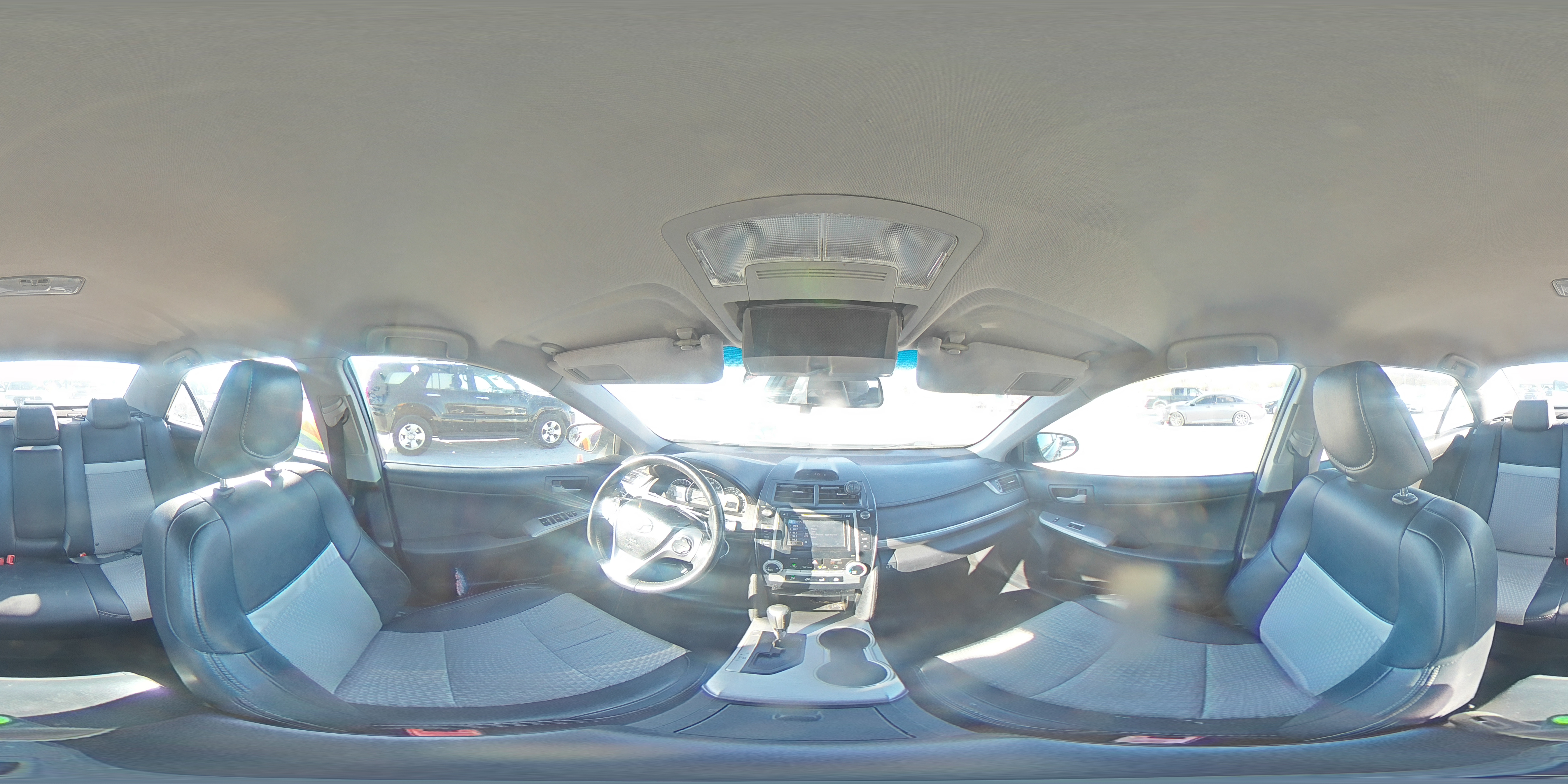 2012 Toyota Camry - Image 13