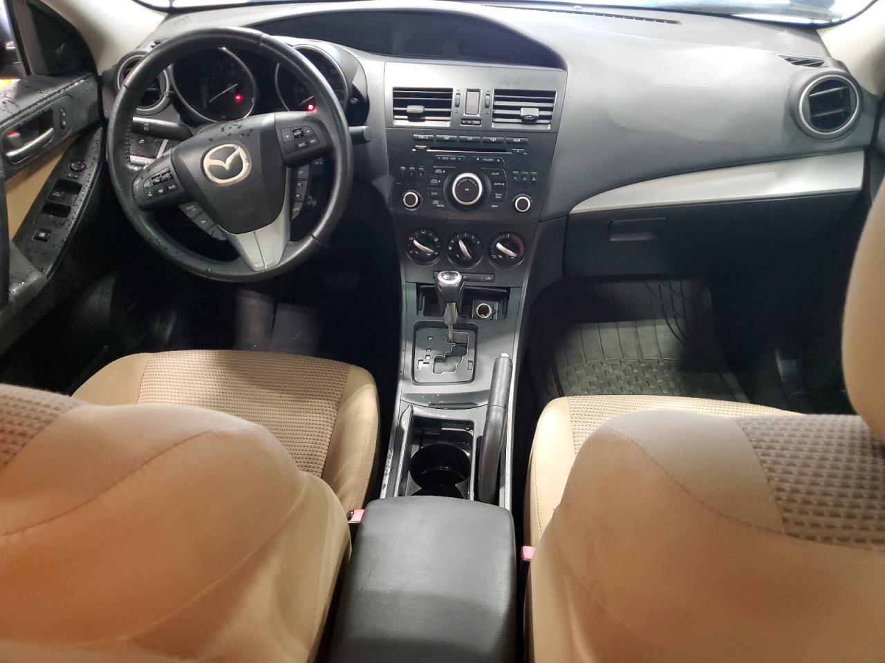 2012 Mazda 3 - Image 8