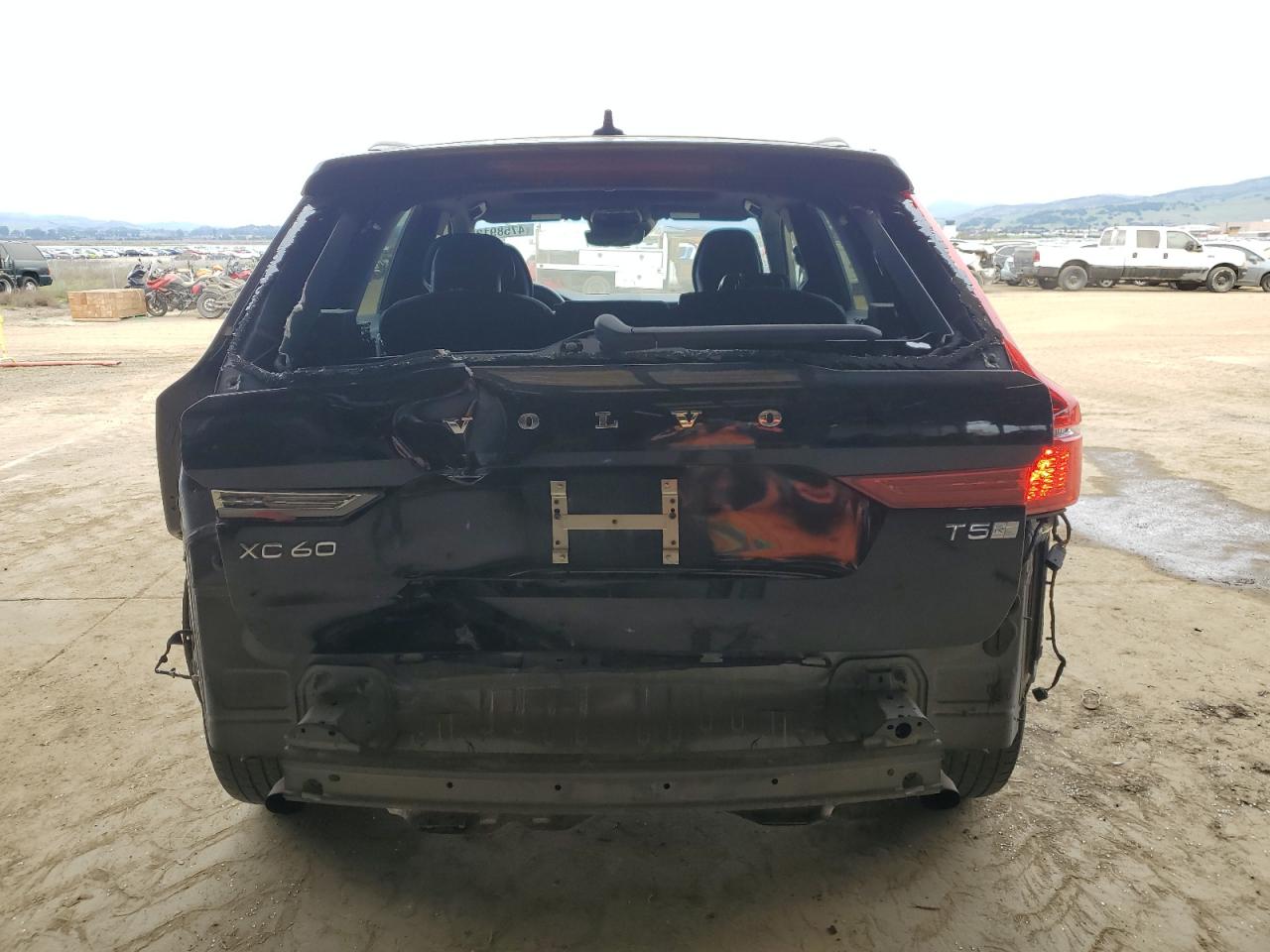 2019 Volvo XC60 - Image 6